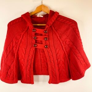 Christmas Red cable-knit girls hooded poncho/cape sweater wooden toggle buttons